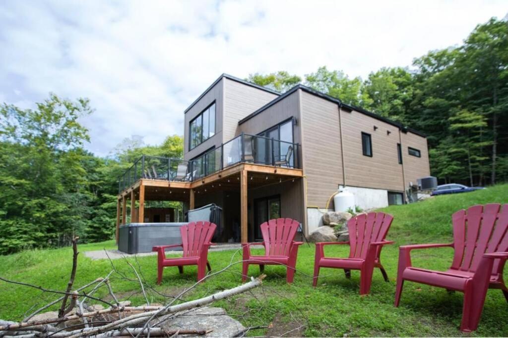 Chalet Serenity - Mont Tremblant Ski - Spa Sauna Wifi Tv Privet Chic Modern House Villa La Conception Екстериор снимка