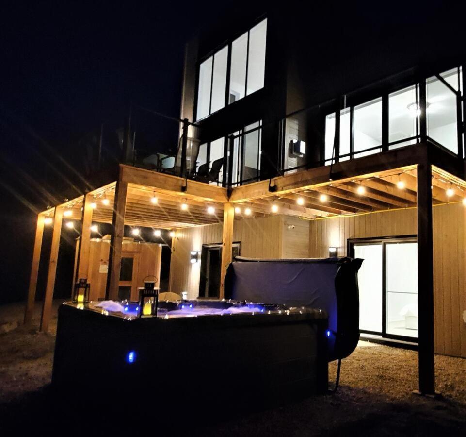 Chalet Serenity - Mont Tremblant Ski - Spa Sauna Wifi Tv Privet Chic Modern House Villa La Conception Екстериор снимка